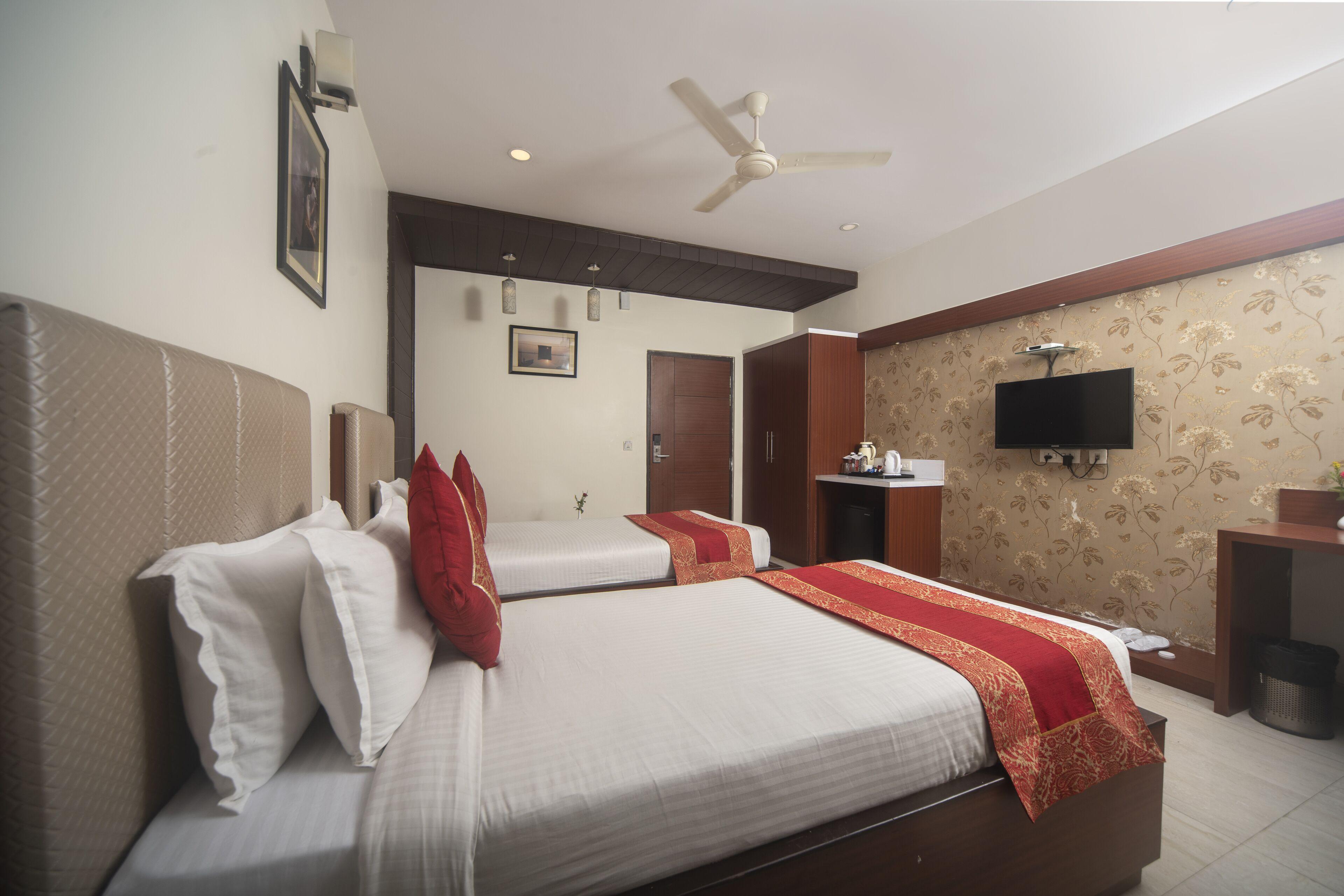 Hotel Regency — Photos 1